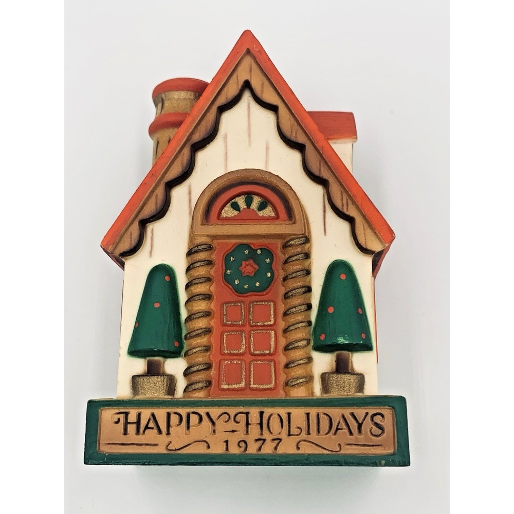 1977 Happy Holidays YESTERYEARS Tree Trimmer House‎ Hallmark Ornament Orig. Box